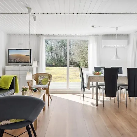 Semesterbostad Apoline - 5km From The Sea By Interhome
